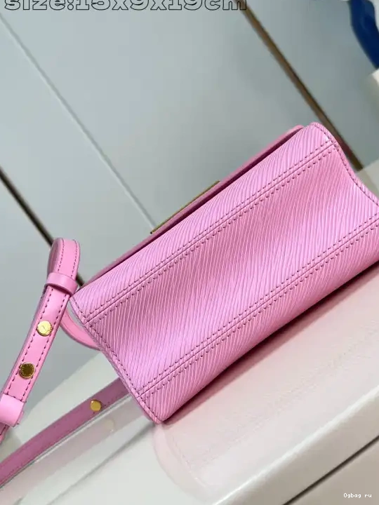 VUITTON LOUIS MM-23*17*9.5CM TWIST 0515